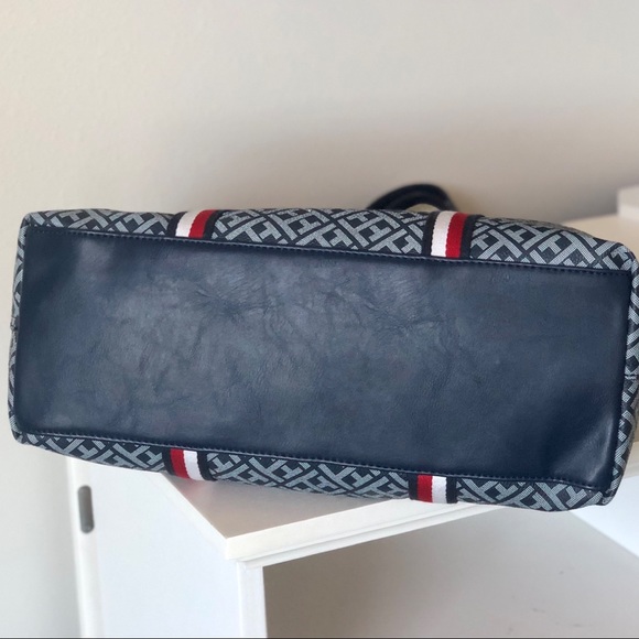 TOMMY HILFIGER WOMEN'S TOTE - NAVY BLUE LOGO w/RWB STRIPES New FREE SHIP - Picture 8 of 9